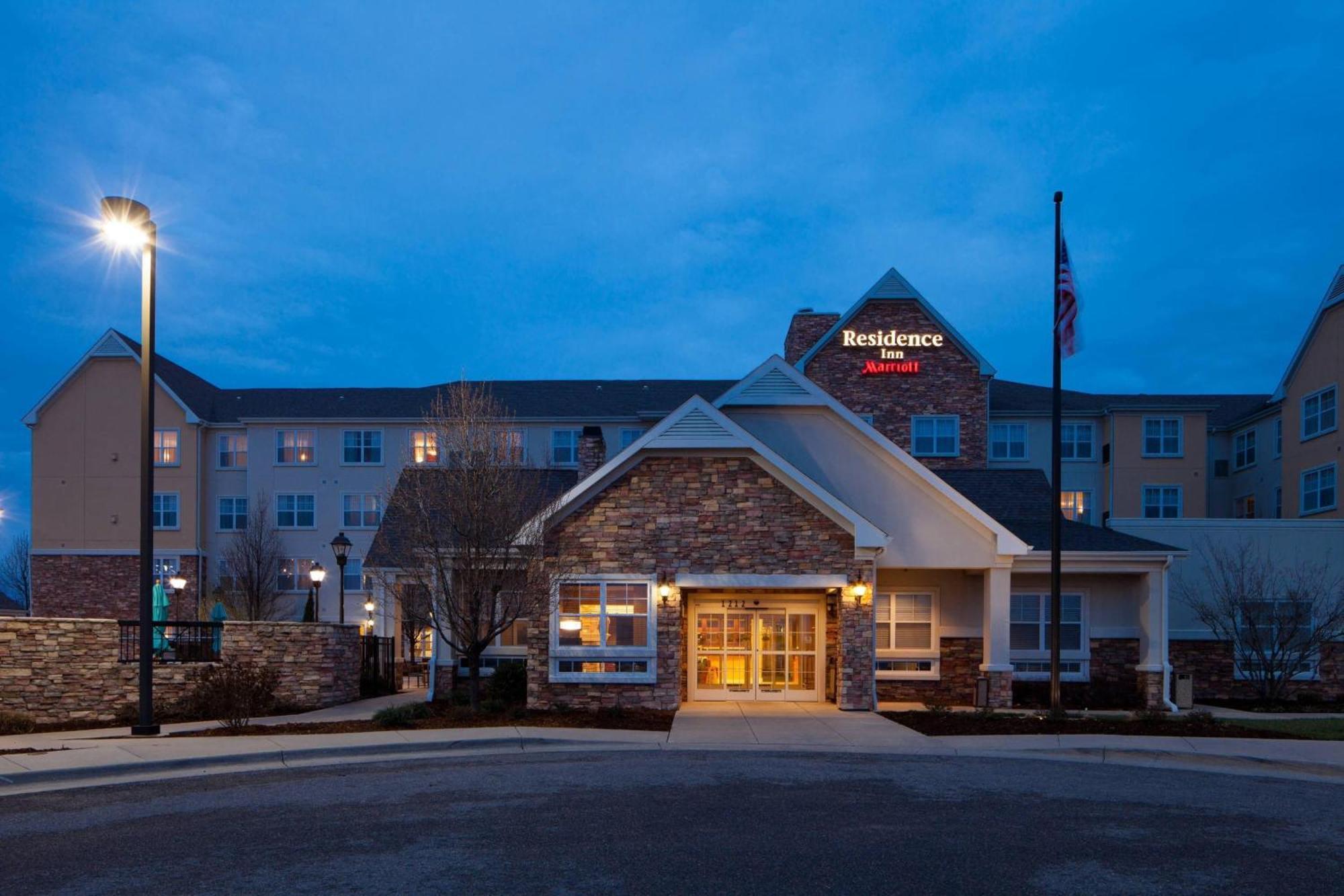 Residence Inn By Marriott Wichita East At Plazzio Exterior photo